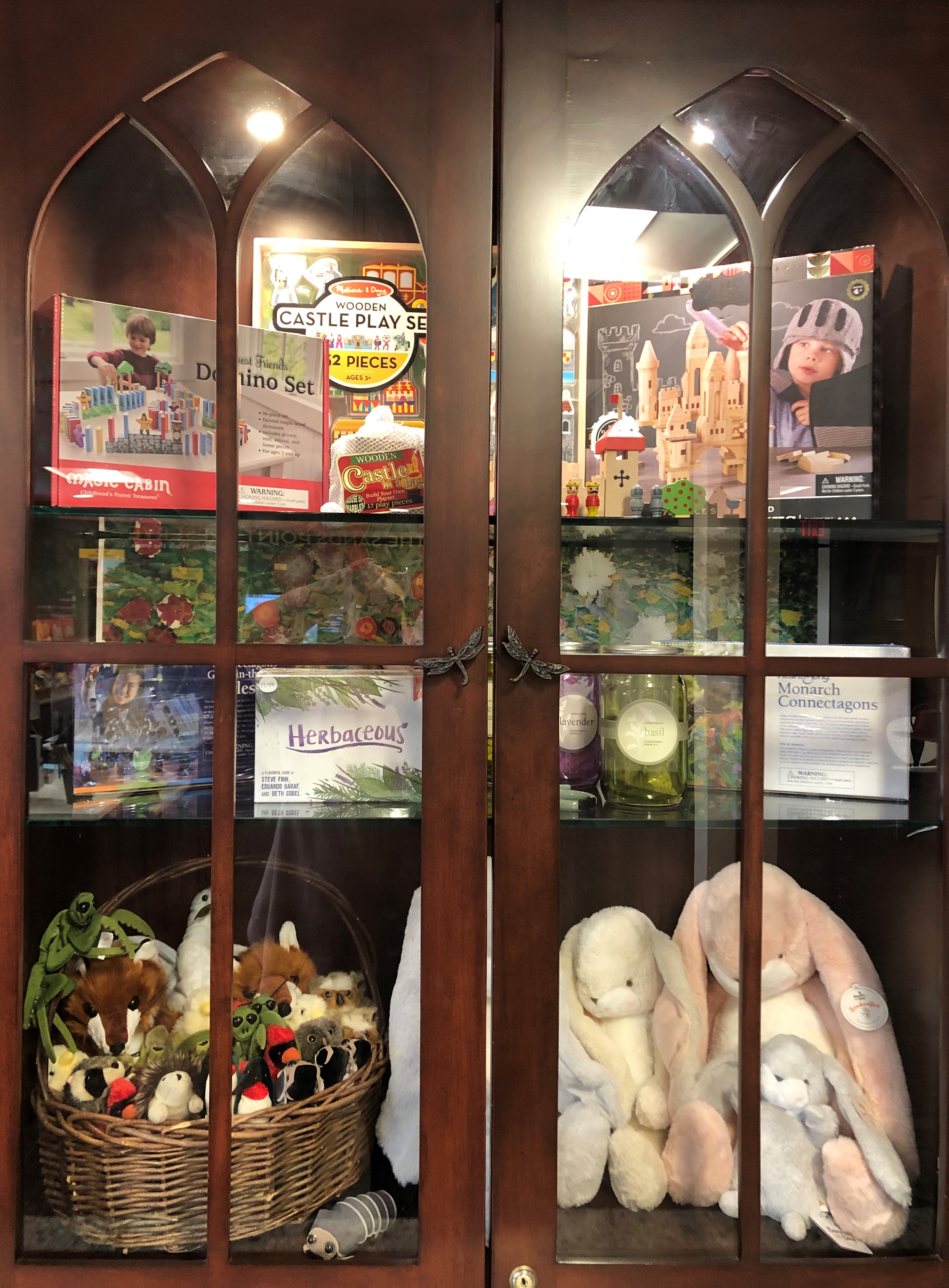 Gift Shop Cabinet with Items